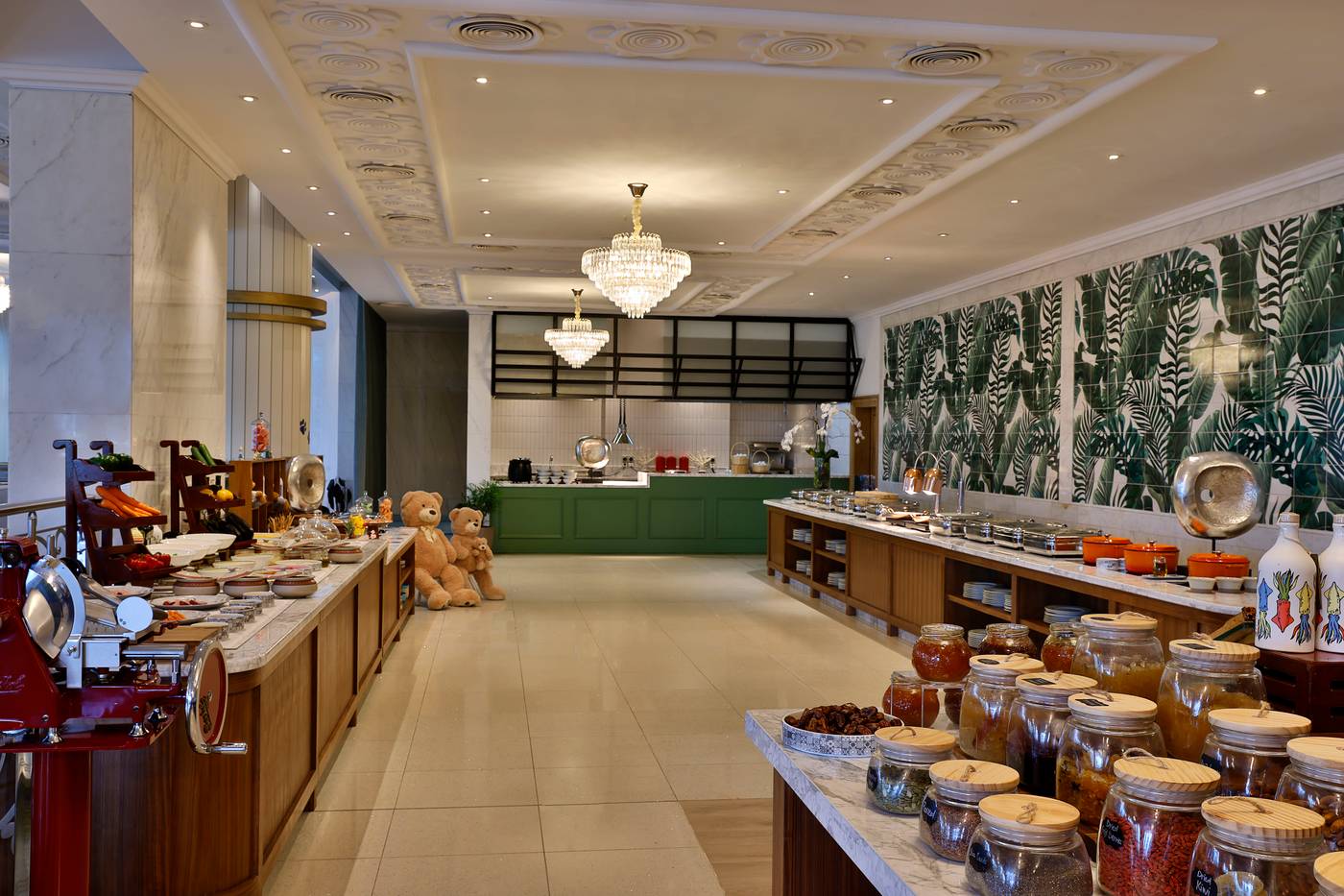Waldorf-Astoria-Ras-Al-Khaimah-Restaurant-53