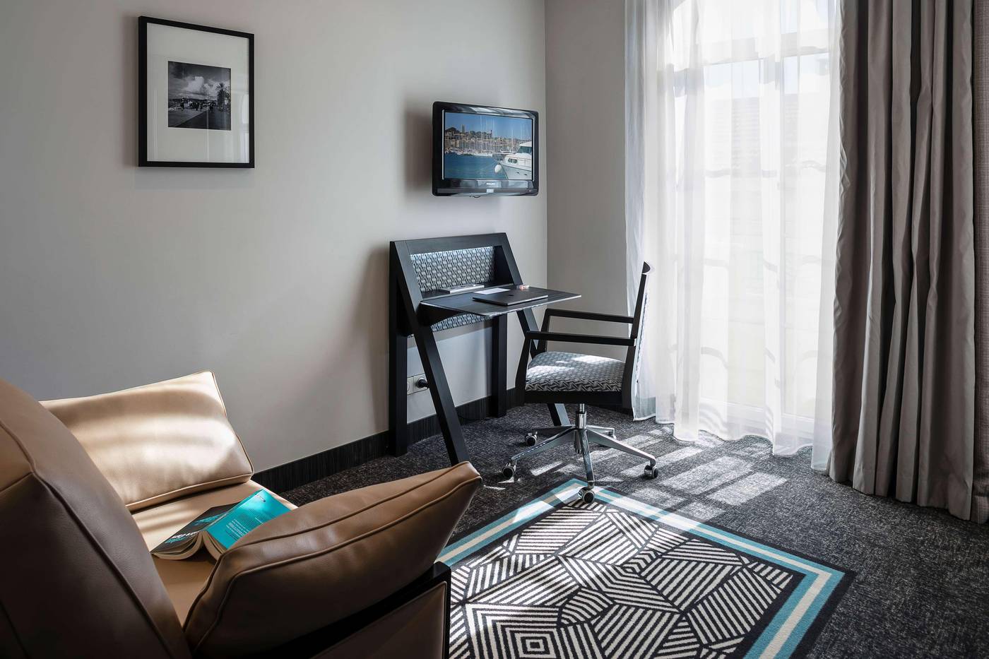 Best-Western-Premier-Mondial-Room-45