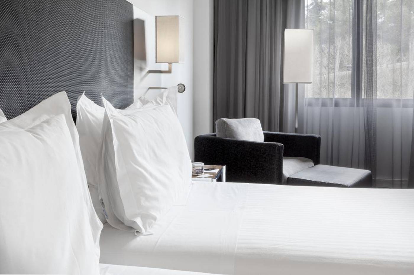 Hotel-Palau-de-Bellavista-Girona-by-URH-Room-8