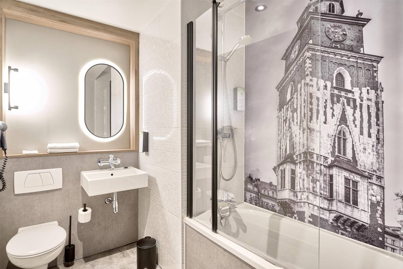 Campanile-Krakow-Old-Town-Room-44