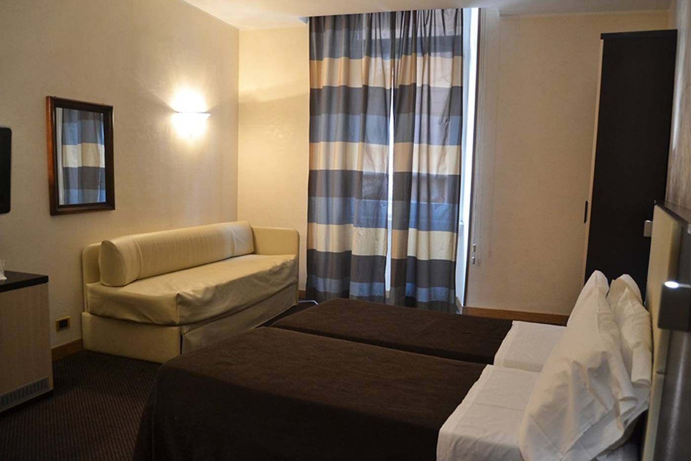 Hotel-Tritone-General-view-32