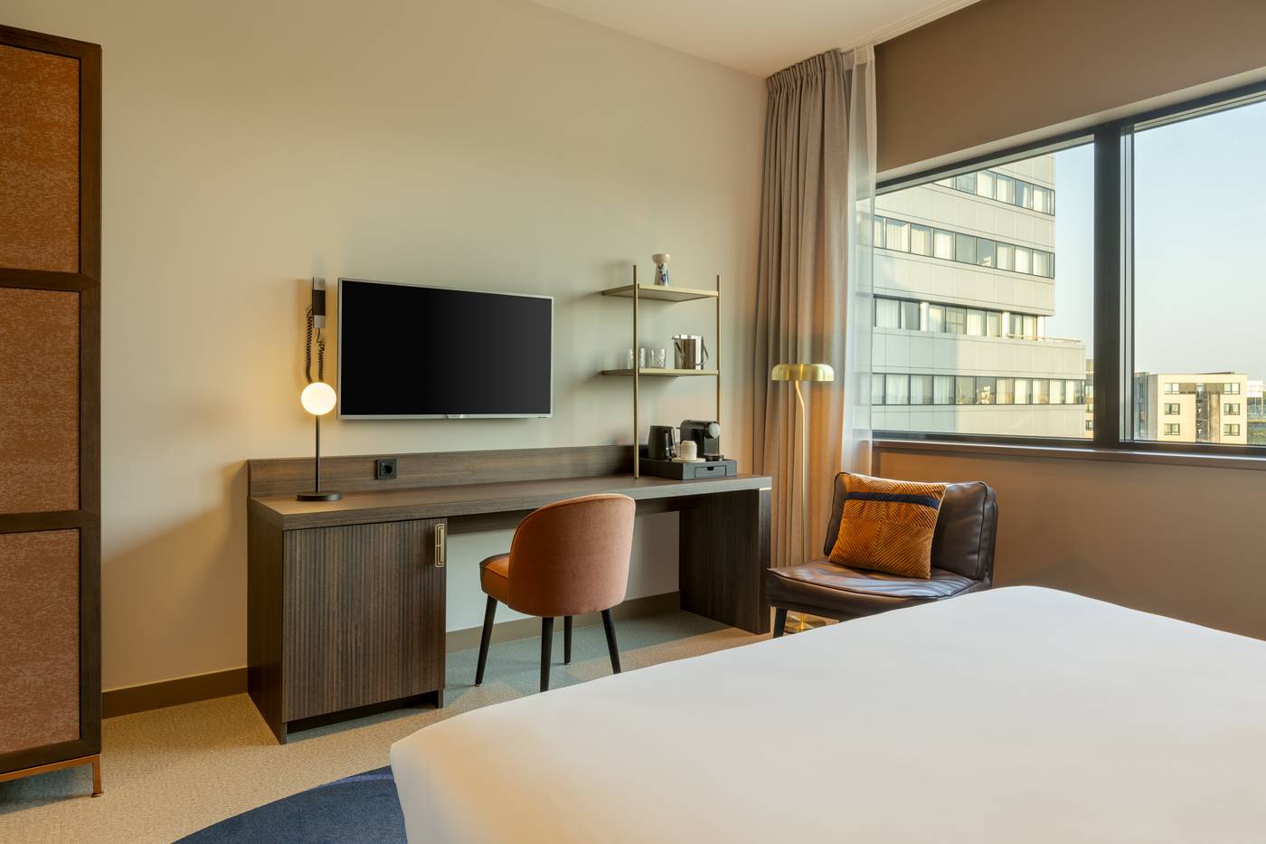 Corendon-Plaza-Amsterdam-Schiphol-Airport-Hotel-Room-23