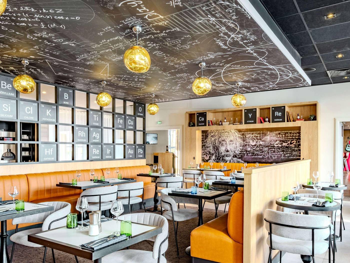 ibis-Marne-la-Vallee-Champs-Restaurant-55