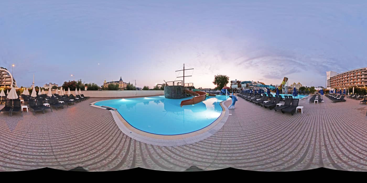 Senza-The-Inn-Resort---Spa-Pool-13
