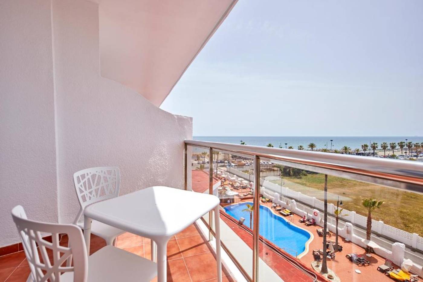 Ibersol-Torremolinos-Beach-Room-64