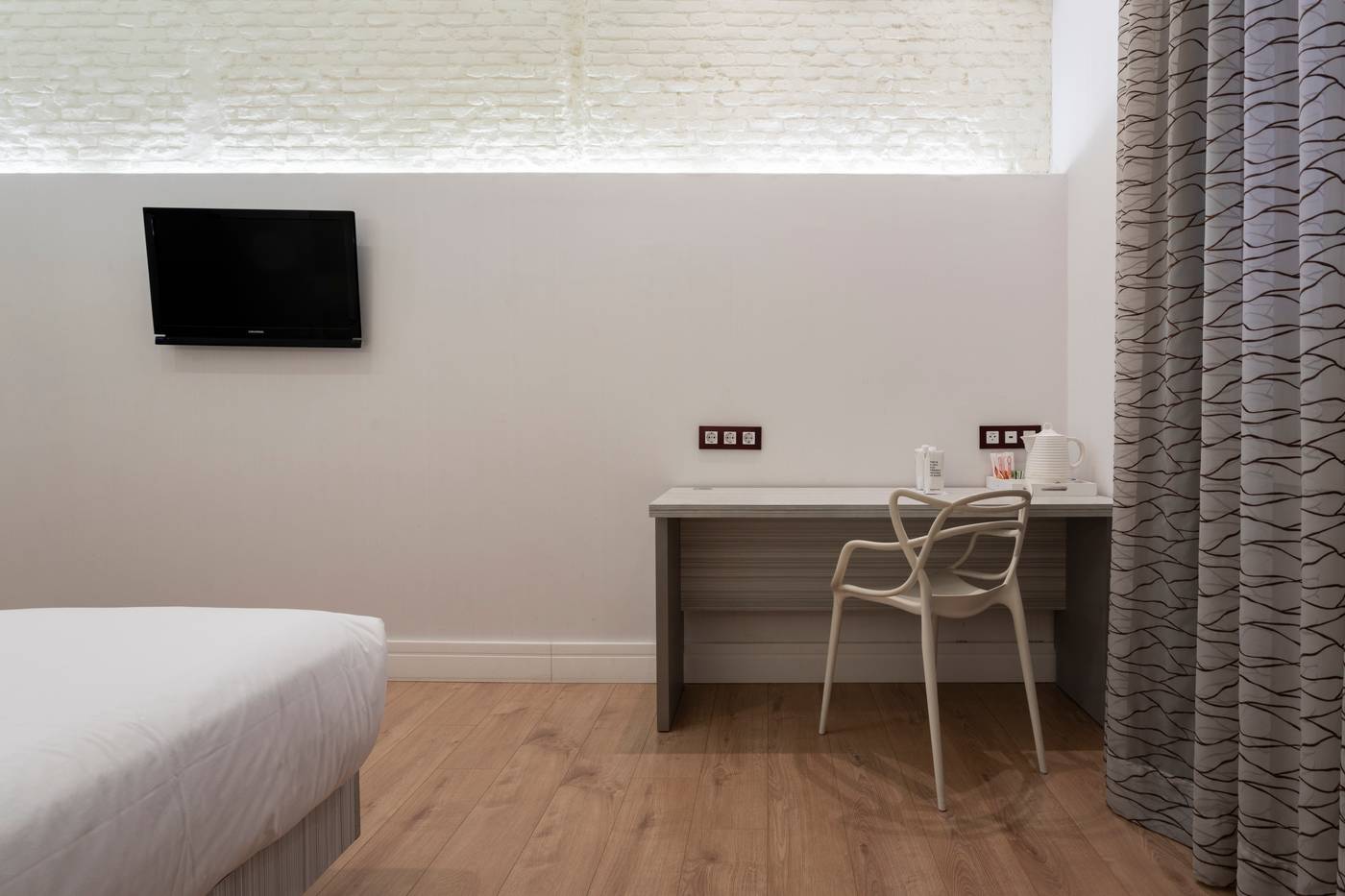 Petit-Palace-Lealtad-Plaza-Room-39