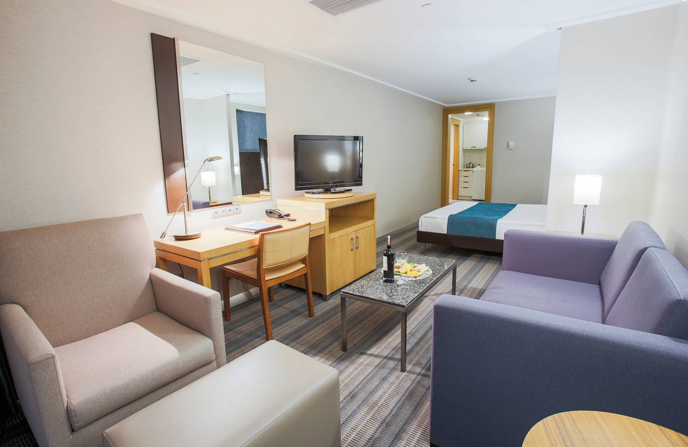 Housez-Suites-and-Apartments-Room-14