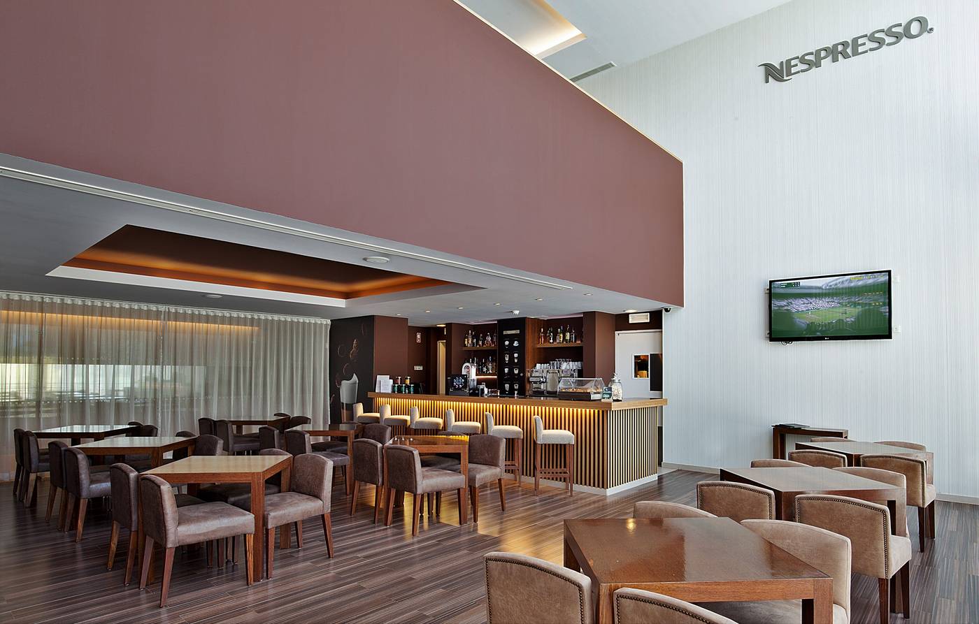 Vidamar-Algarve-Resorts-Bar-54