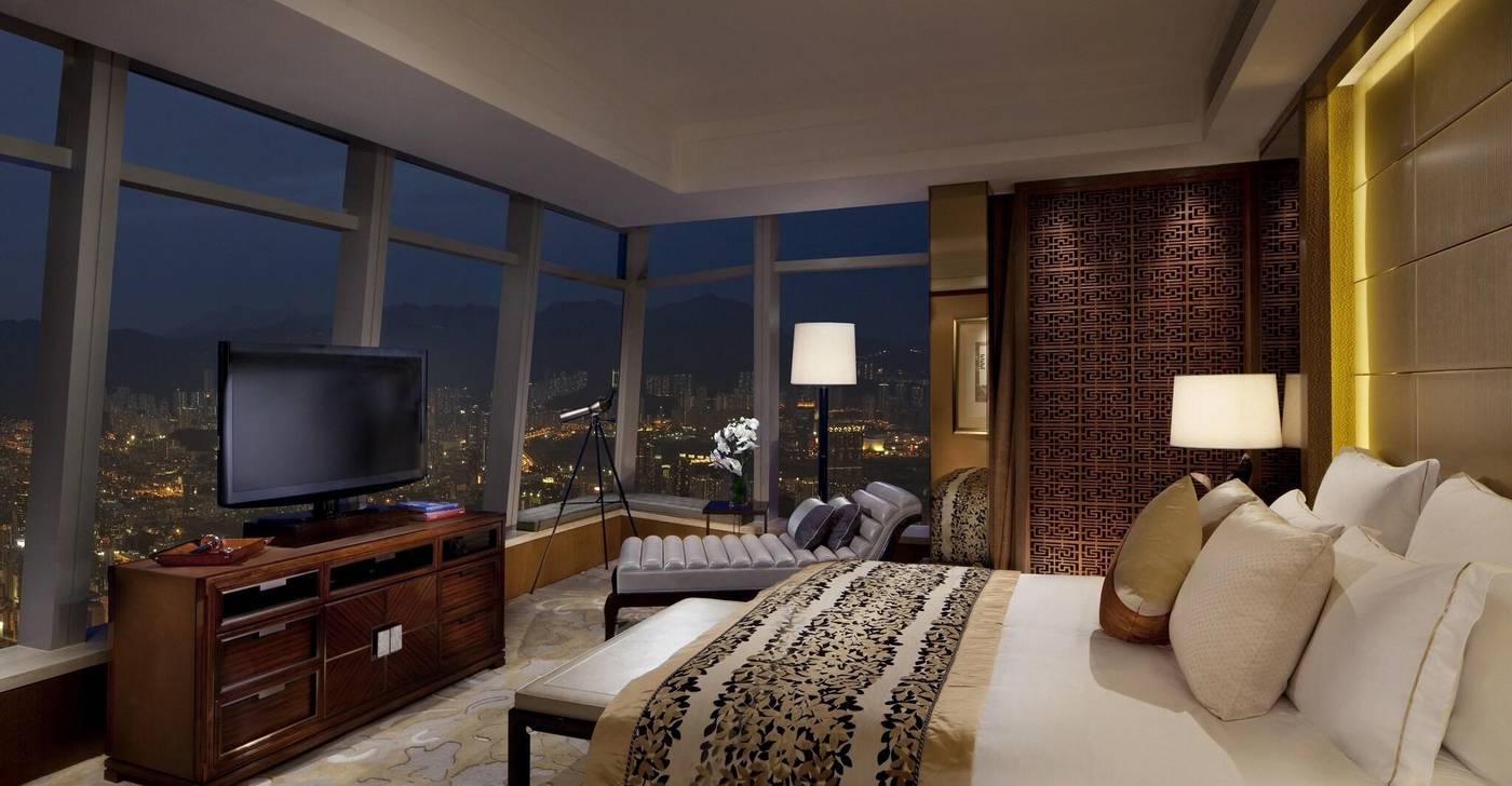 The-Ritz-Carlton--Hong-Kong-Room-40