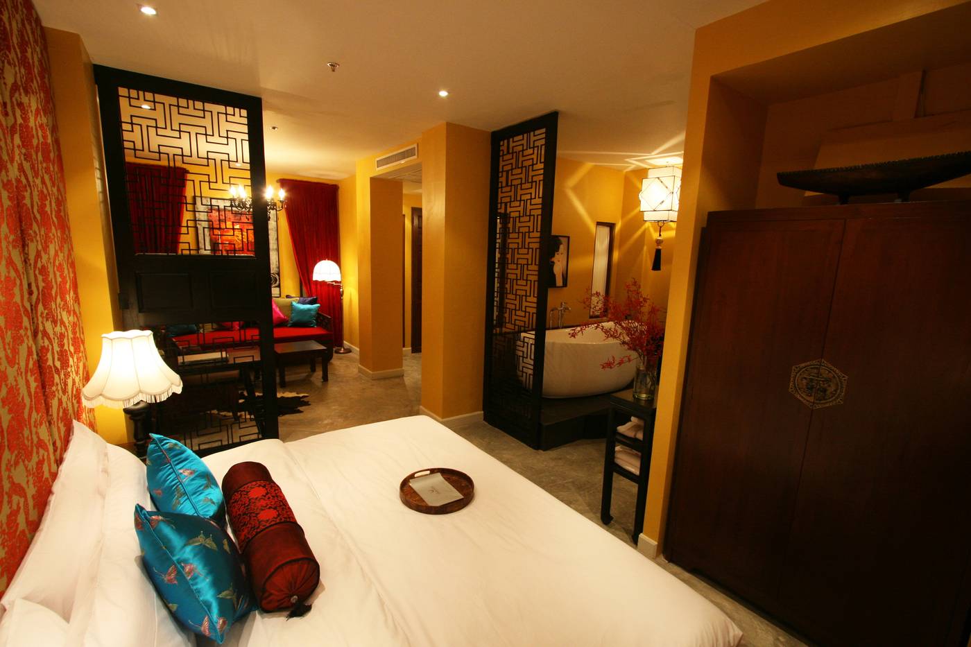 Shanghai-Mansion-Bangkok-Room-28