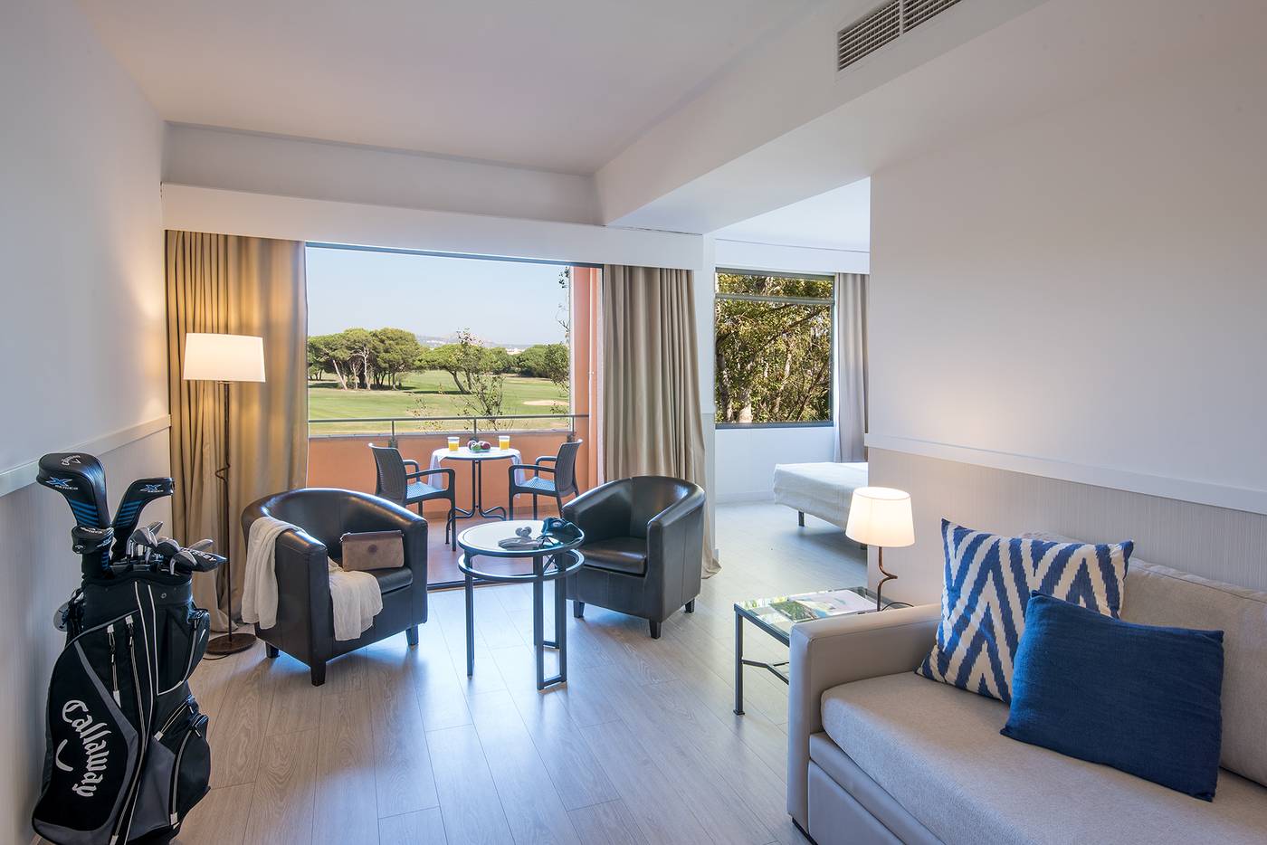 La-Costa-Hotel-Golf---Beach-Resort-Room-43