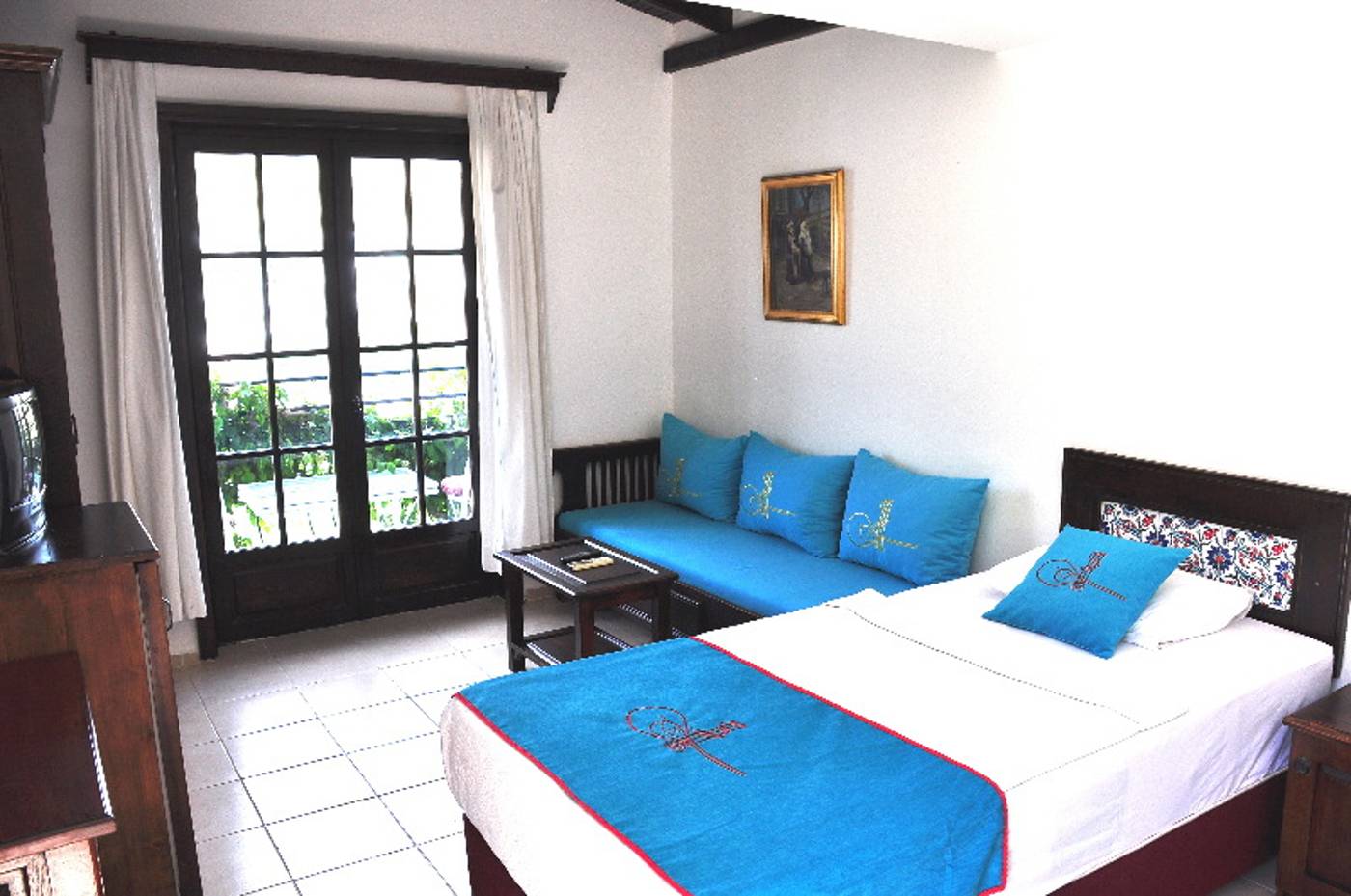 Sunny-Garden-Nilufer-Room-29