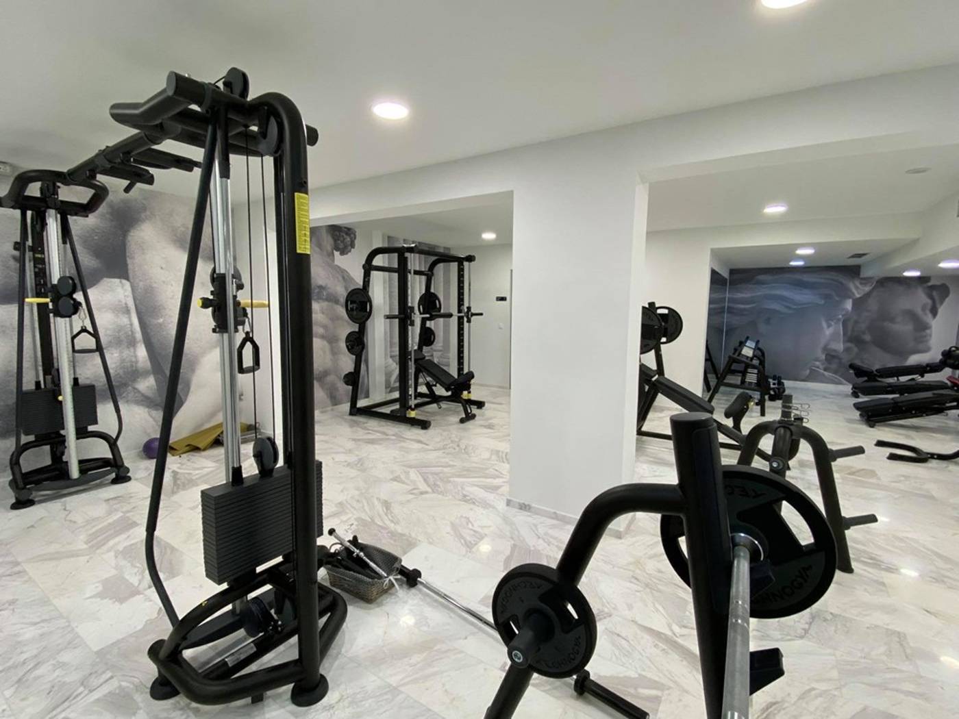 Royal-Marmin---Adult-Only-Sports-and-Entertainment-67