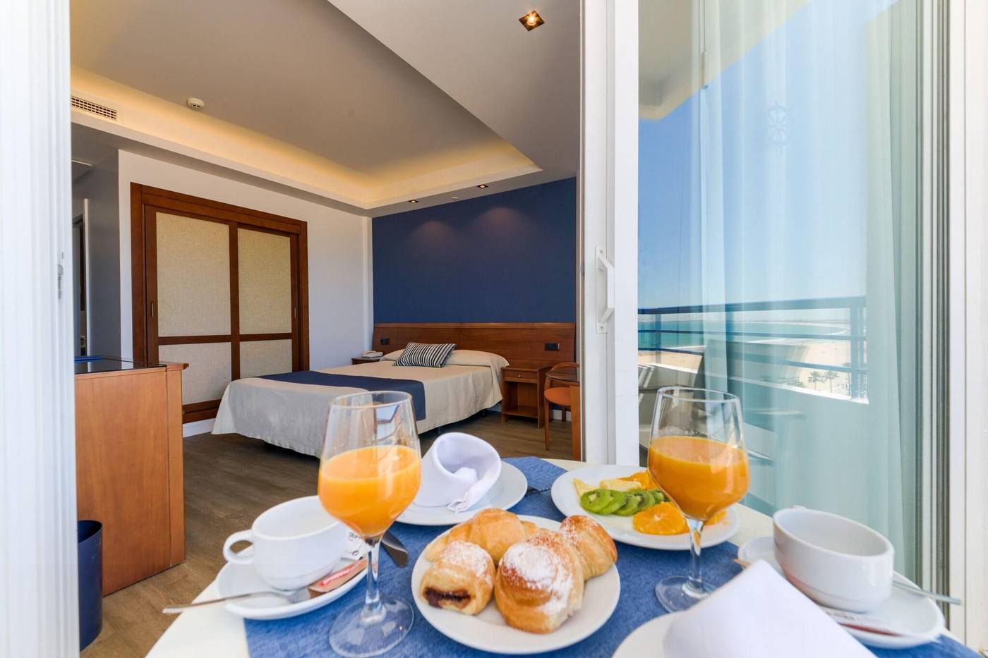 Hotel-Puertobahia---SPA-Room-40