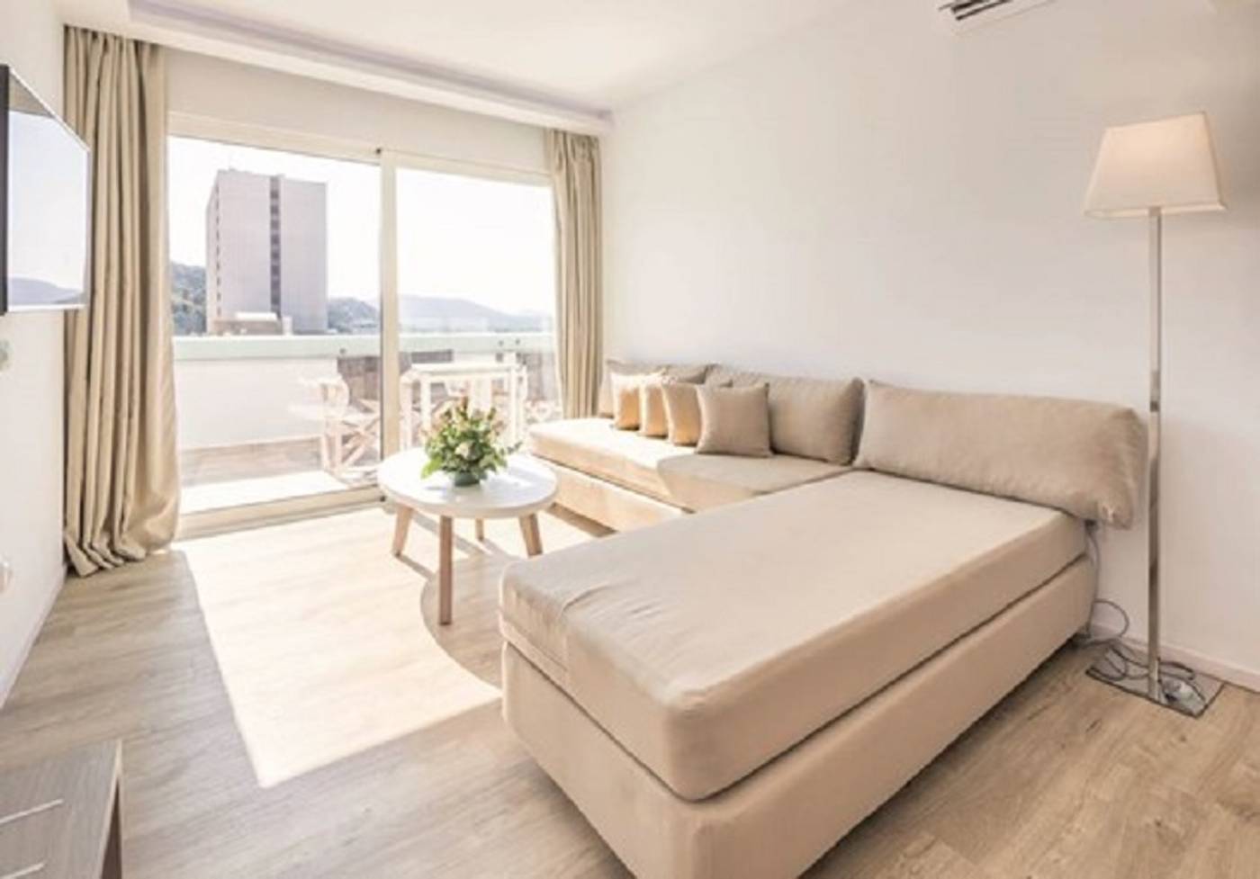 Akti-Imperial-Deluxe-Resort---Spa-Dolce-by-Wyndham-Room-28