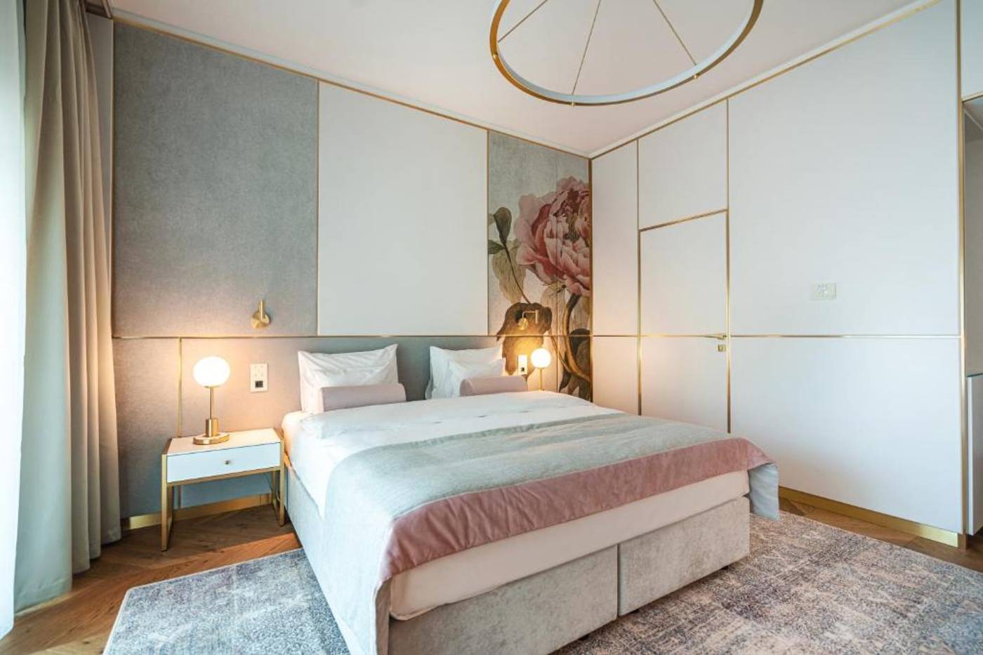 Ferreus-Modern-Art-Deco-Room-26