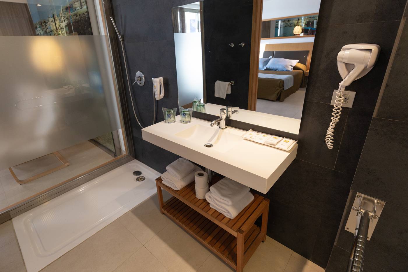 R2-Bahi-a-Design-Hotel---Spa-Wellness---Adult-Only-Room-32
