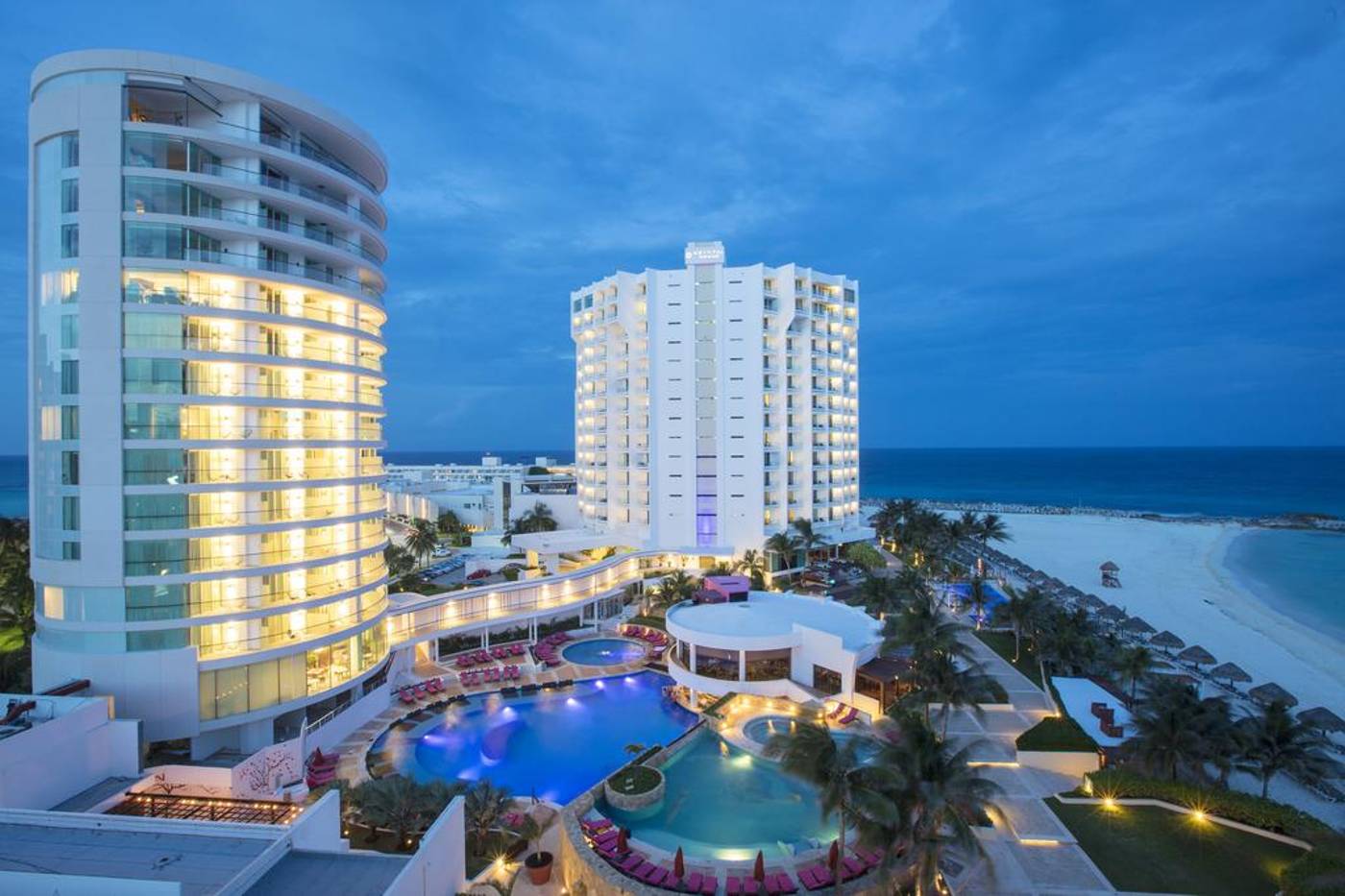 Krystal Grand Punta Cancun