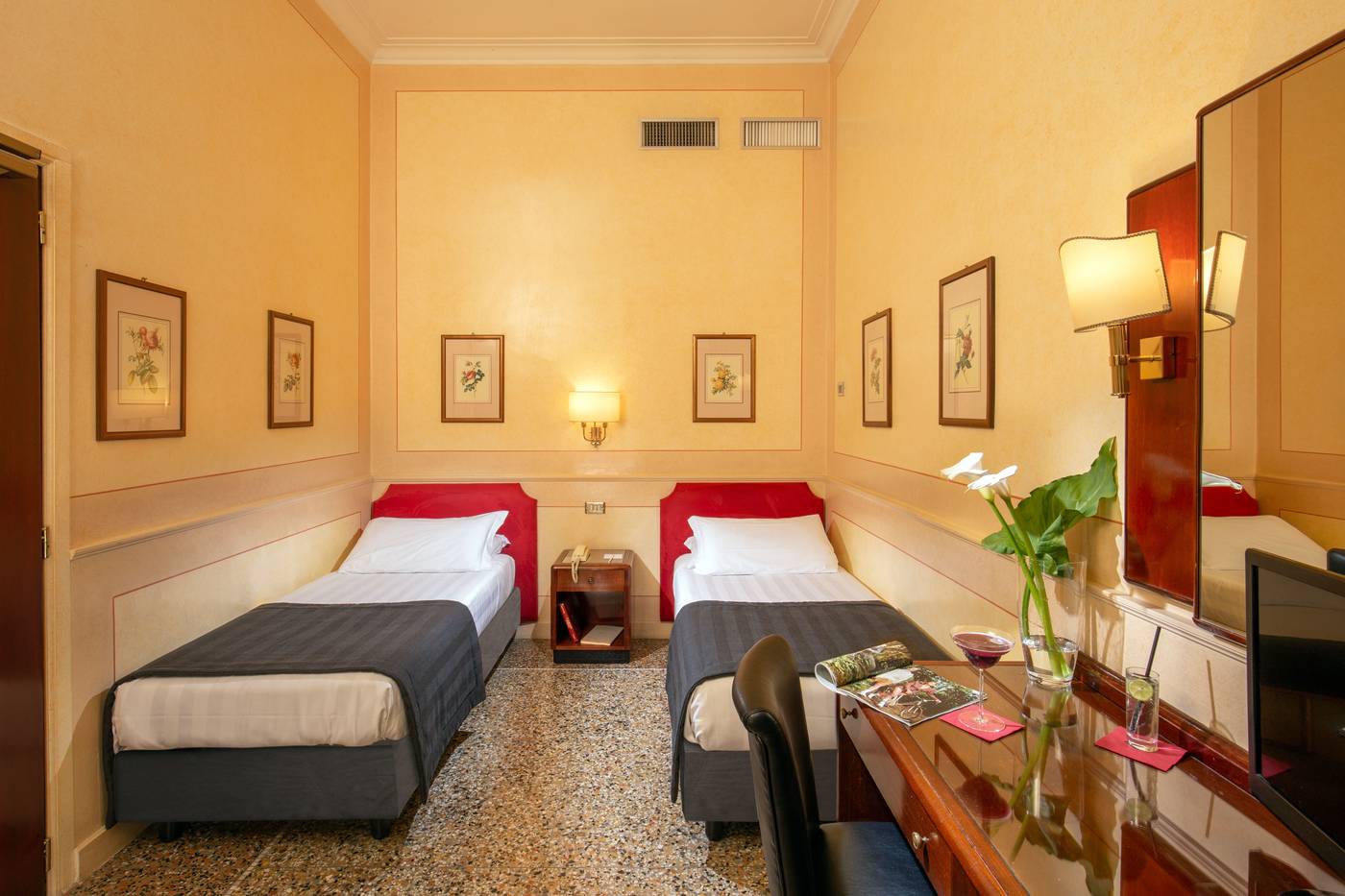 Hotel-Nord-Nuova-Roma-Room-30