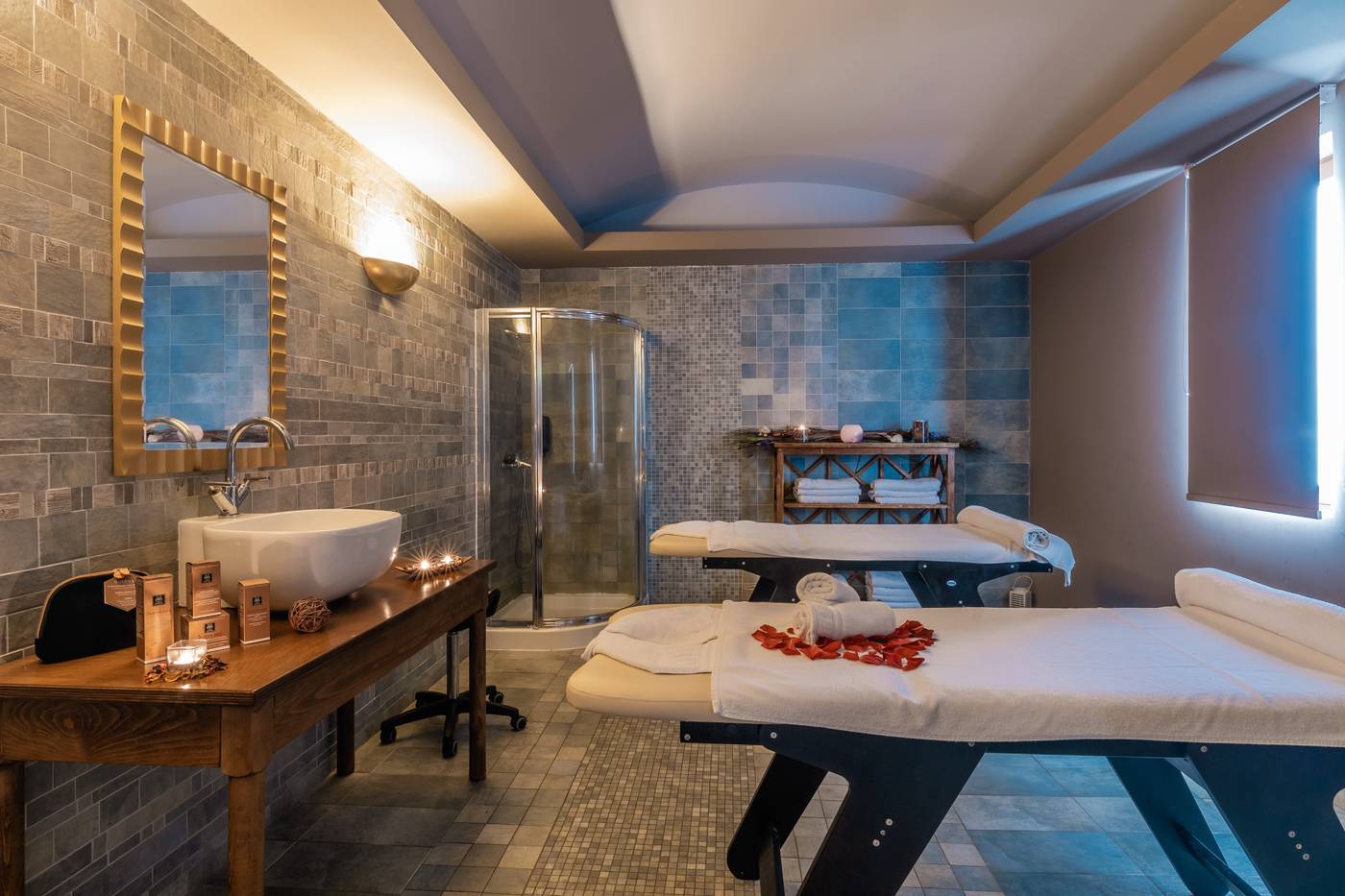 Lindos-Imperial-Resort---Spa-Sports-and-Entertainment-53