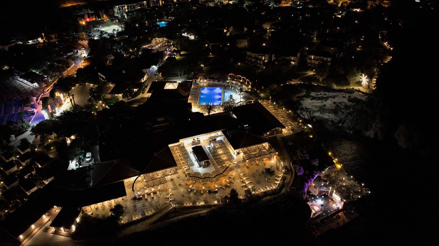 Club-Resort-Atlantis-Restaurant-28