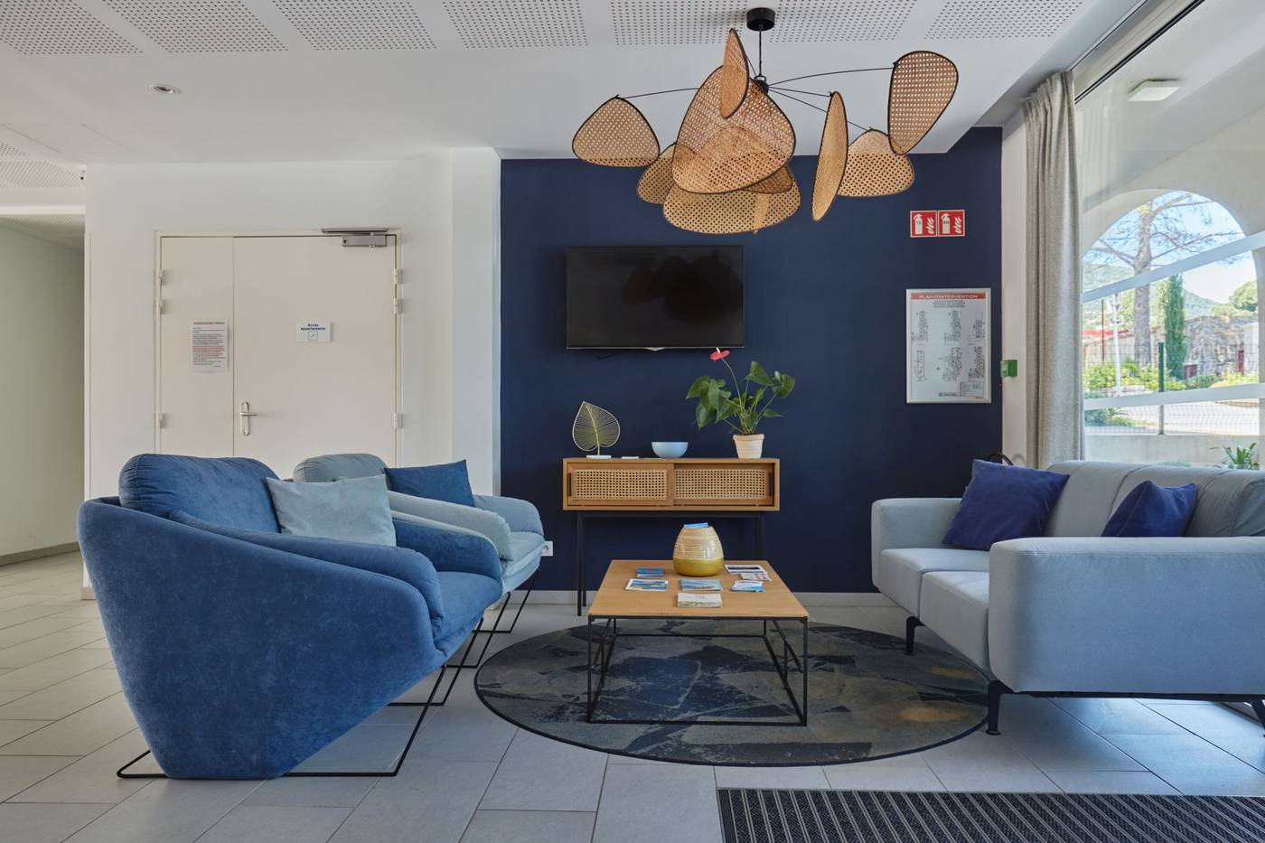 Residence-Prestige-Odalys-Les-Canissons-Lobby-58