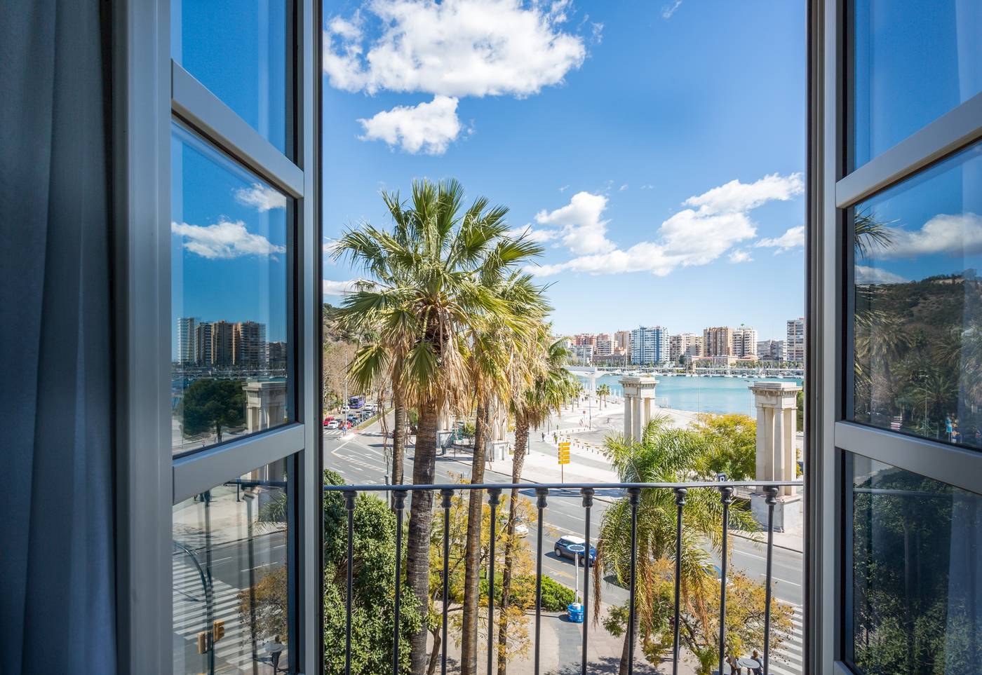 Room-Mate-Valeria-Room-38