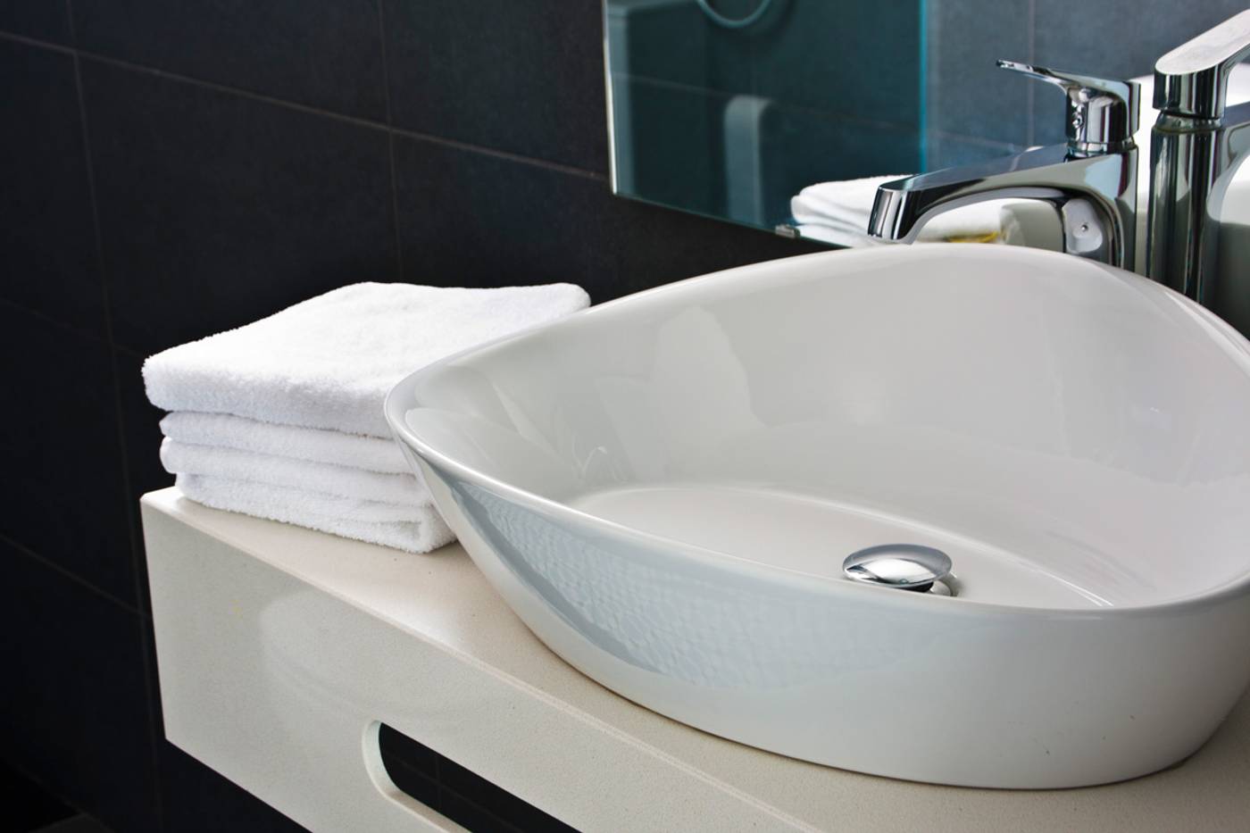 Europa-Splash-Room-44