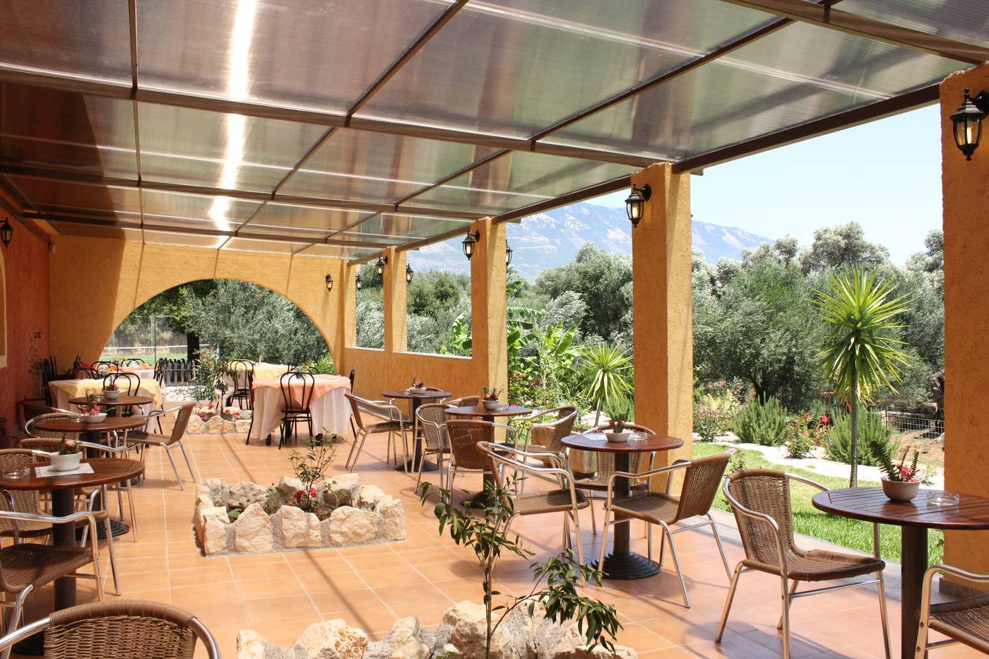 Hotel-Sunrise-Inn-Terrace-22