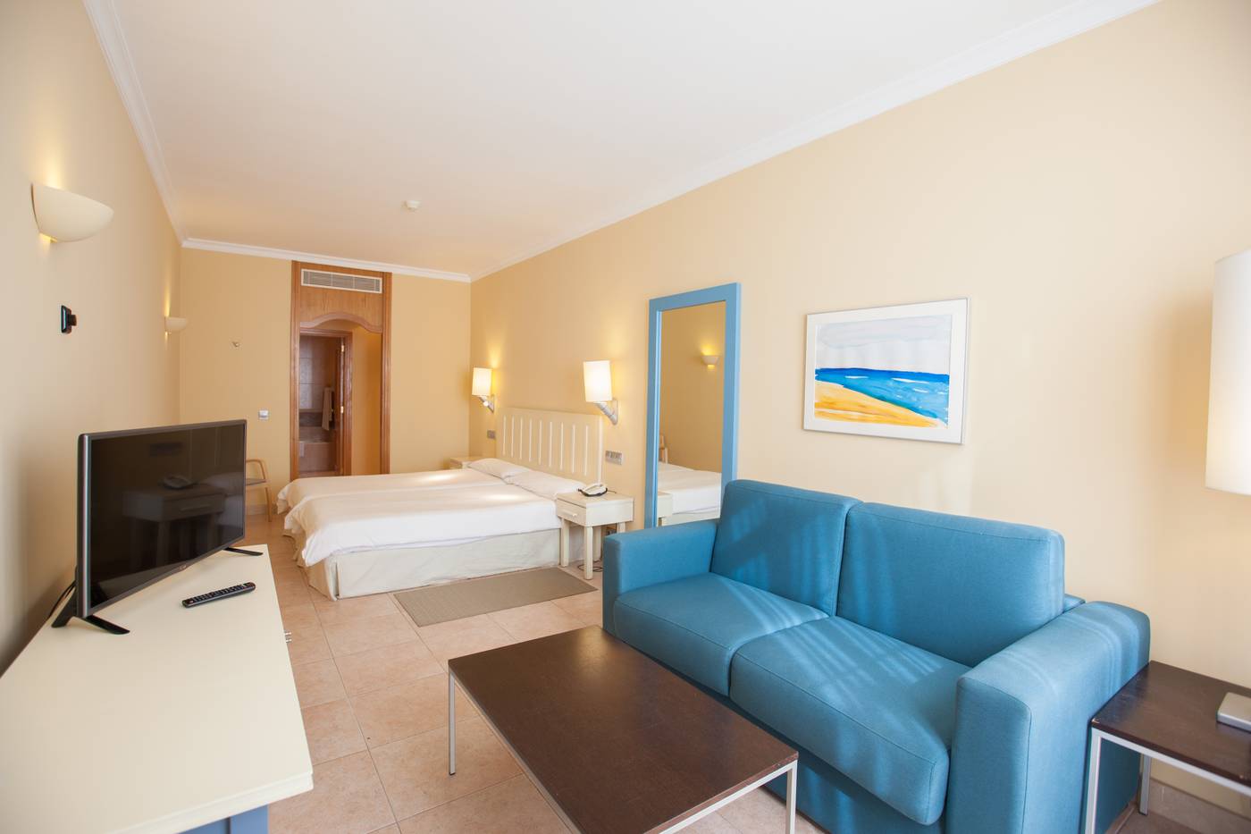 IFA-Altamarena-Room-21