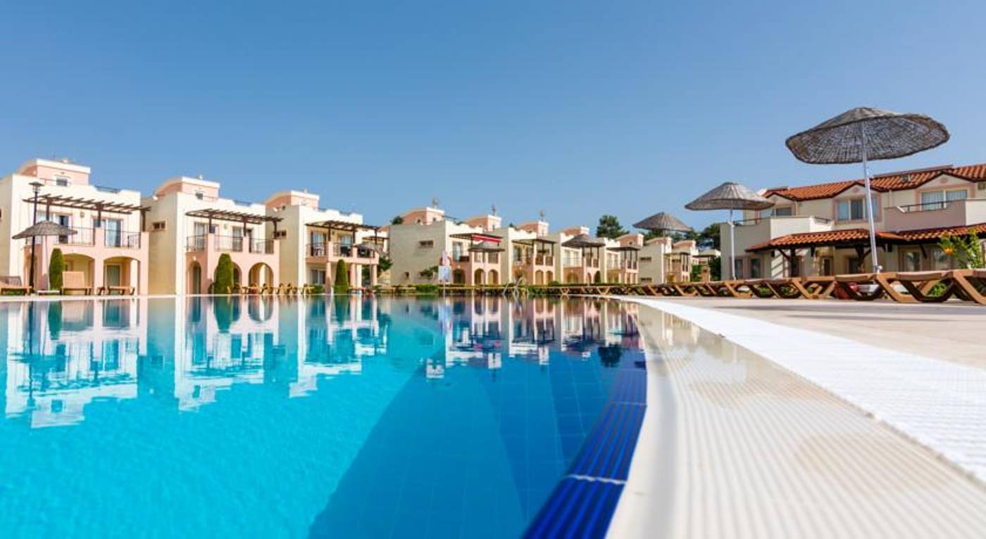 CLC Apollonium Spa & Beach Resort