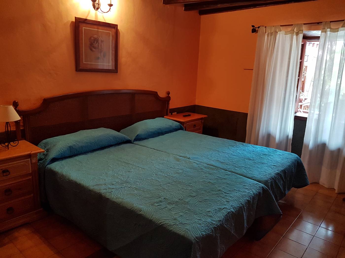 Fonda-Central-Hotel-Room-7