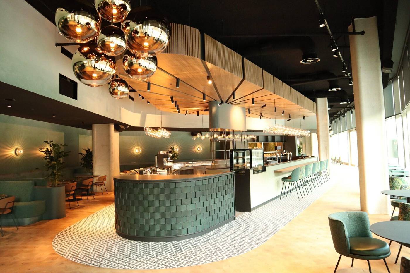 Van-der-Valk-Hotel-Amsterdam-Zuidas-Restaurant-13