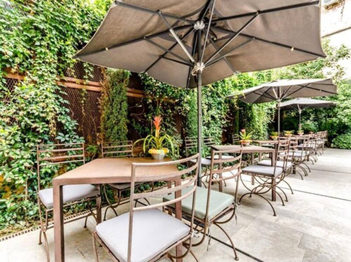 Nord-1901-Sports-and-Entertainment-8