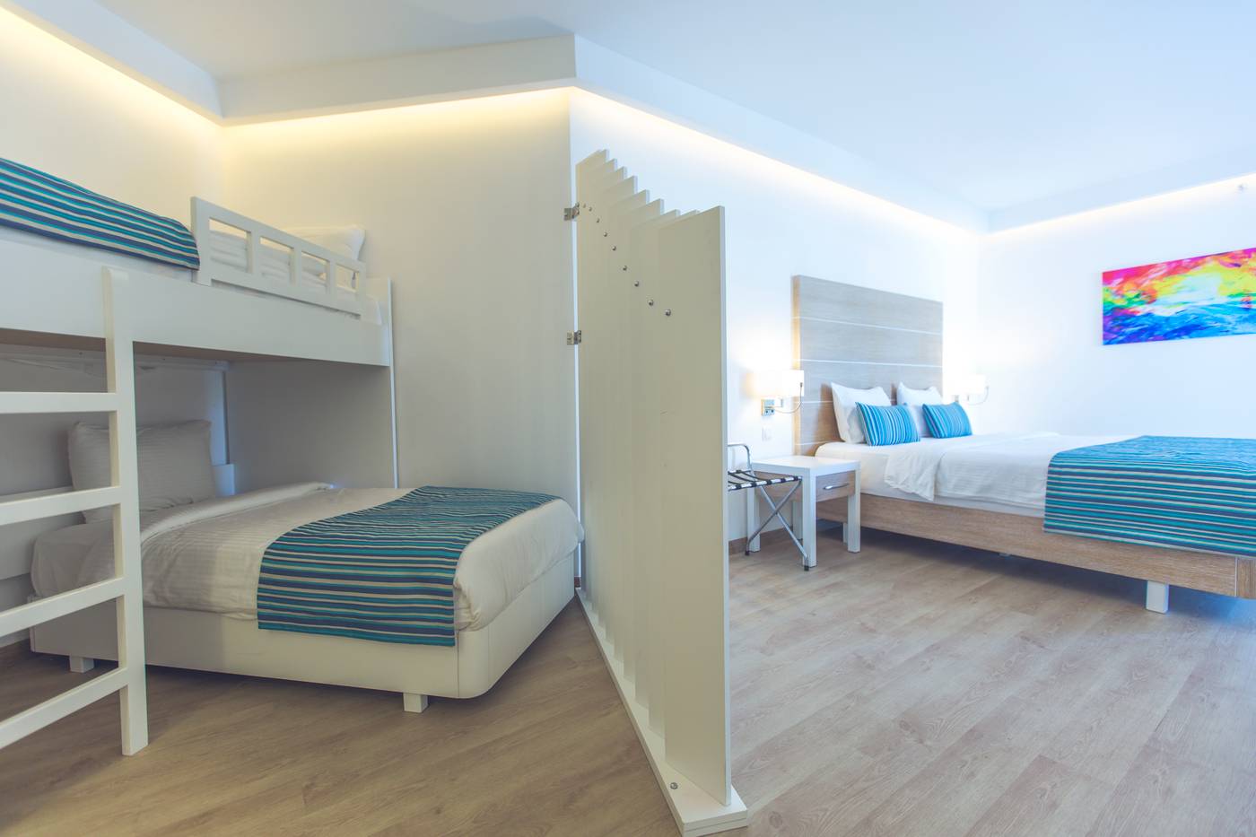 Garcia-Resort---Spa-Room-36