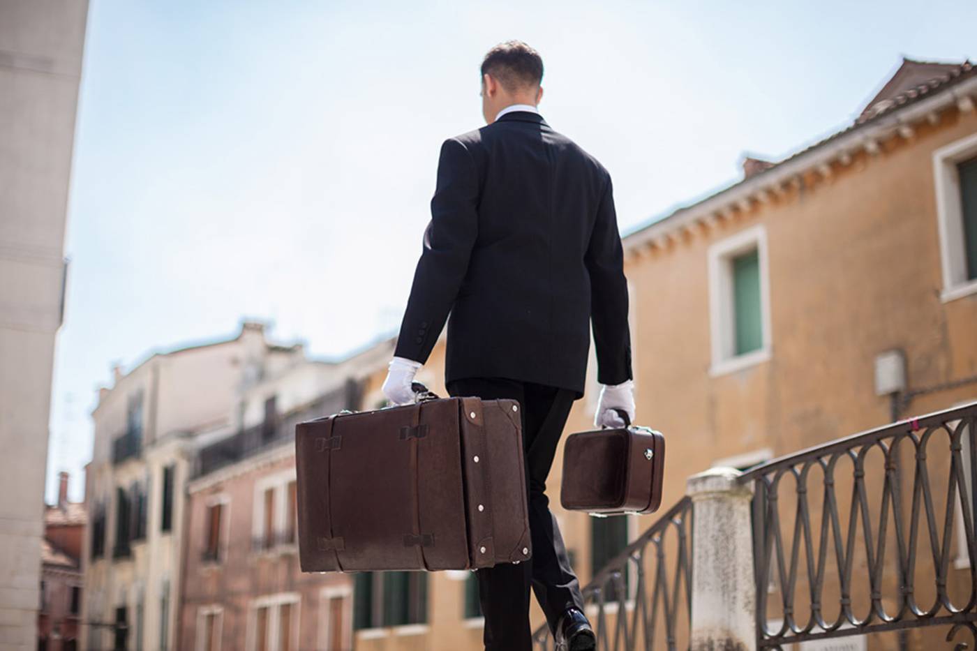 Liassidi-Wellness-Suites-Lobby-25