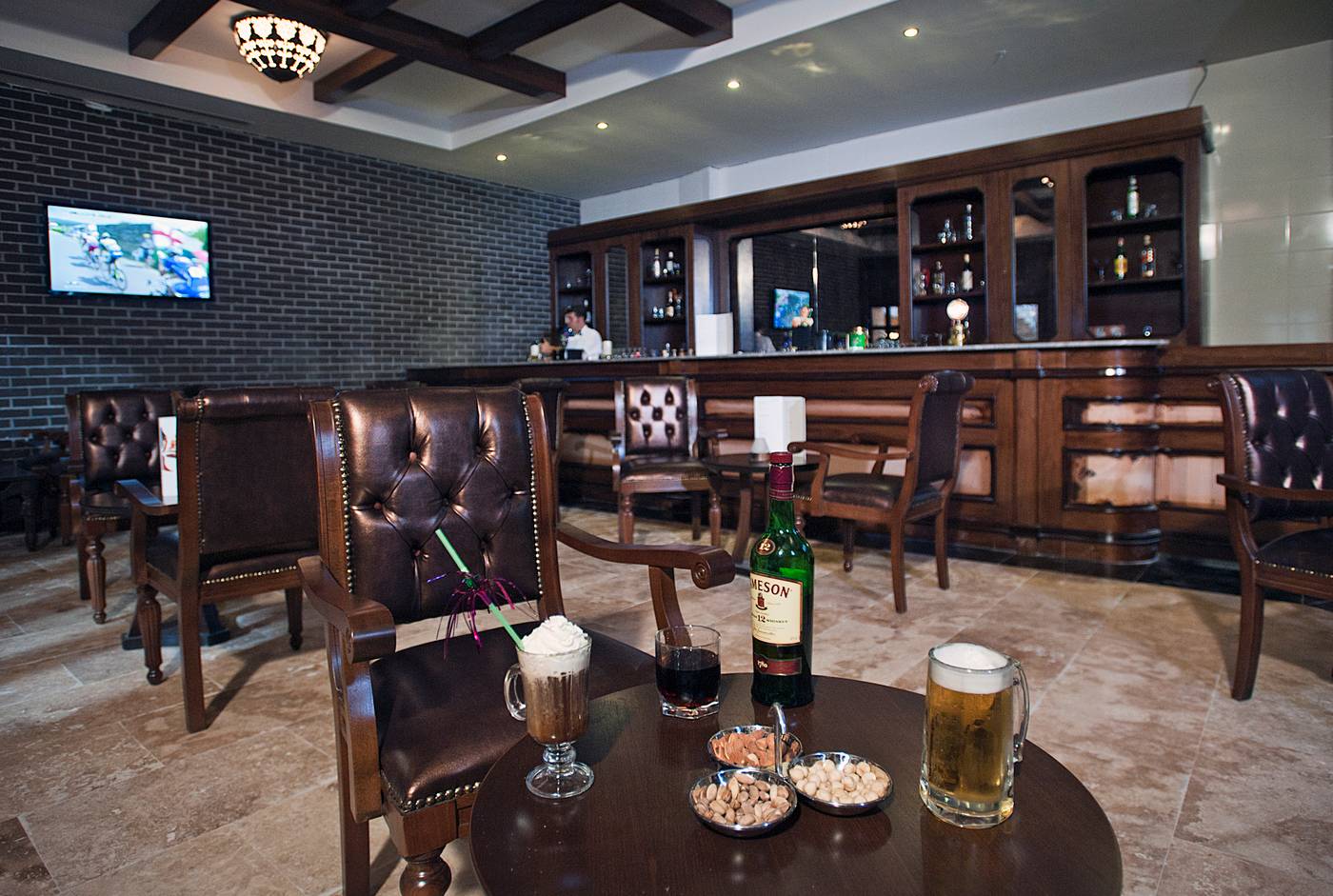 Crystal-Sunset-Luxury-Resort-and-Spa-Bar-47