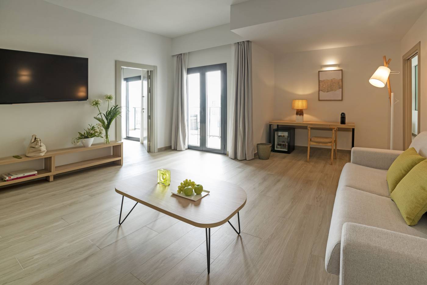 Cabogatamar-Garden-Room-36