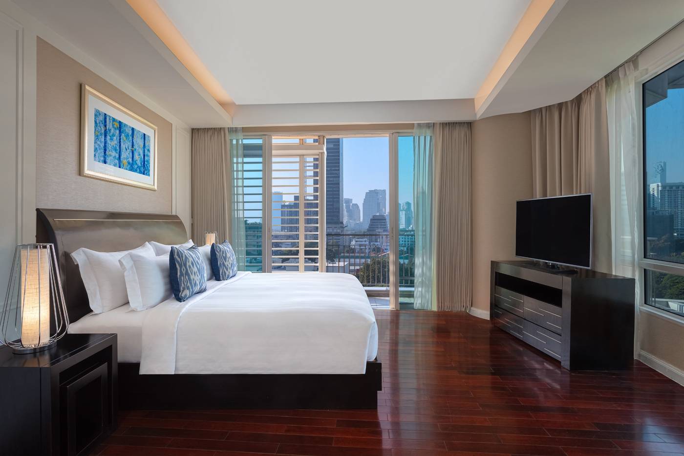 Dusit-Suites-Hotel-Ratchadamri--Bangkok-Room-15