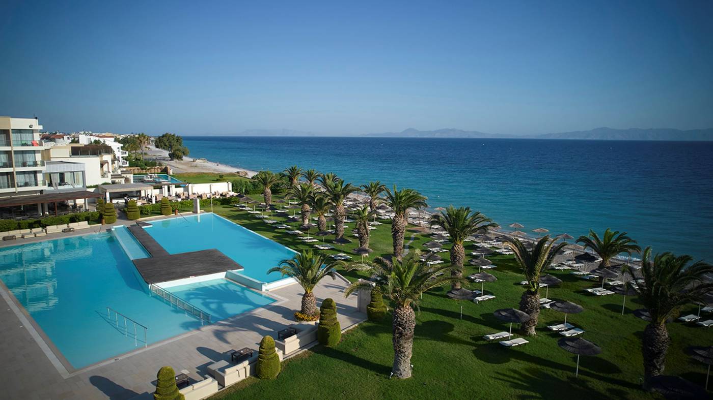 The-Ixian-Grand---All-Suites---Adults-Only--18---Pool-7