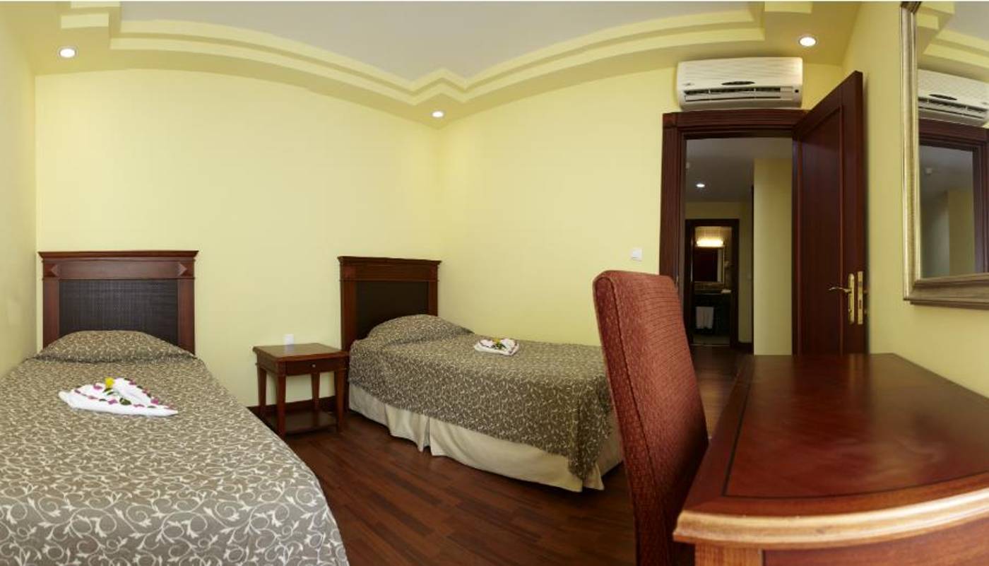 Bodrum-Holiday-Resort-and-Spa-Room-18