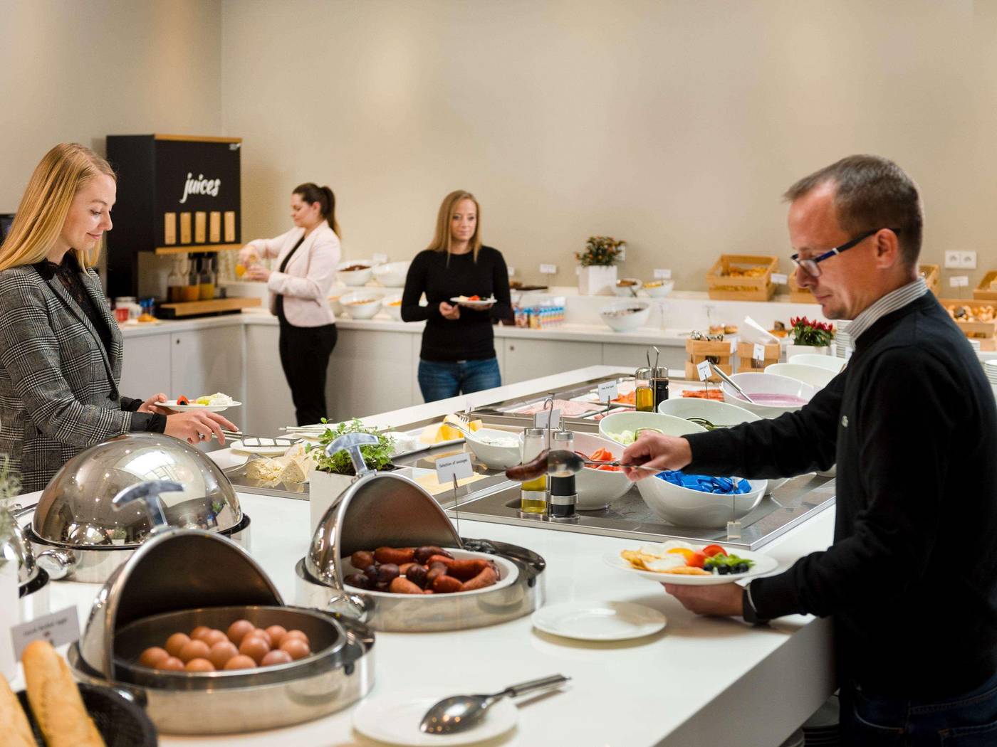 Novotel-Wenceslas-Square-Restaurant-57