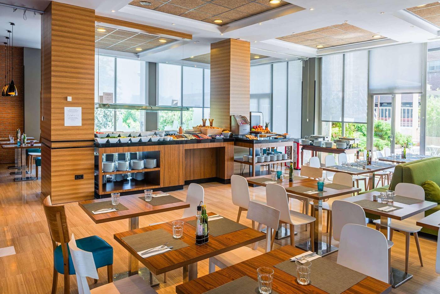 TRYP-Madrid-Chamartin-Hotel-Restaurant-48