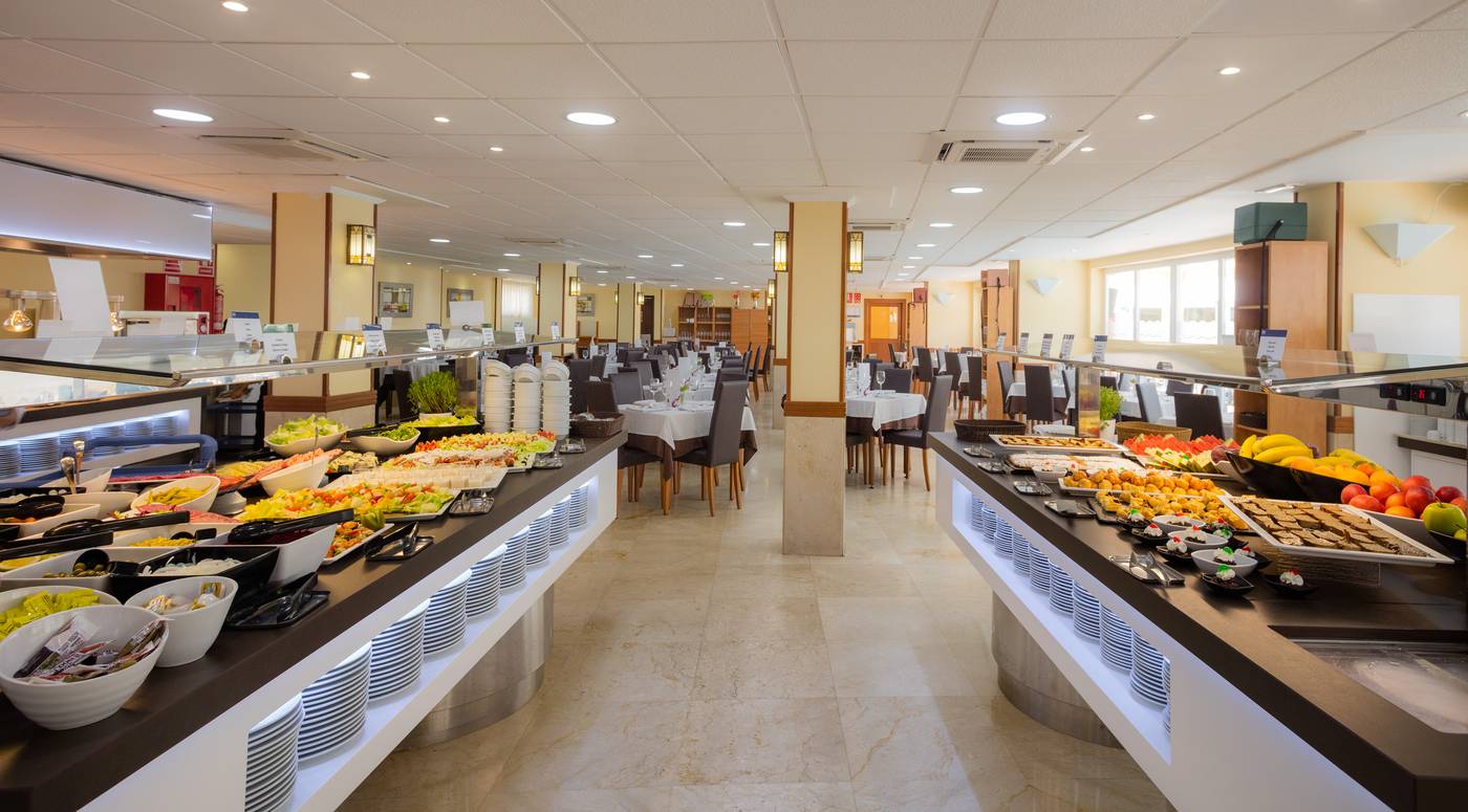 04.09.25 RH Casablanca Suites