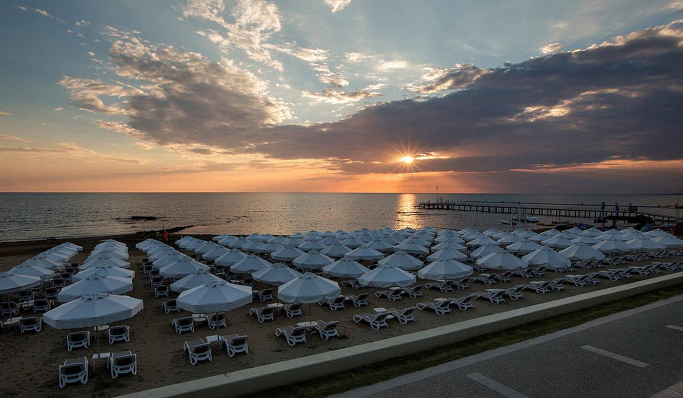 The-Sense-De-Luxe-Hotel-Beach-60