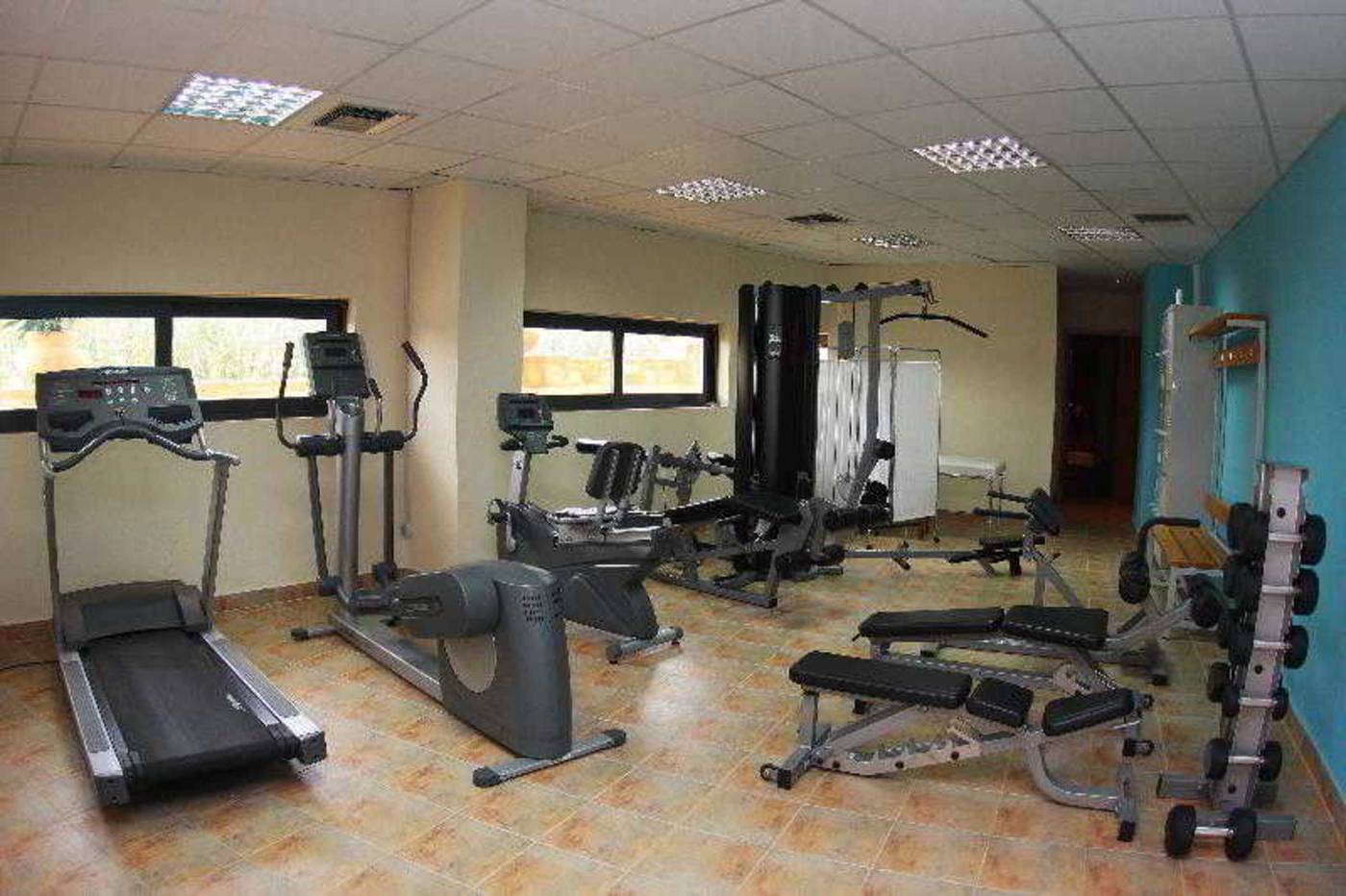 Kiani-Beach-Resort-Sports-and-Entertainment-46