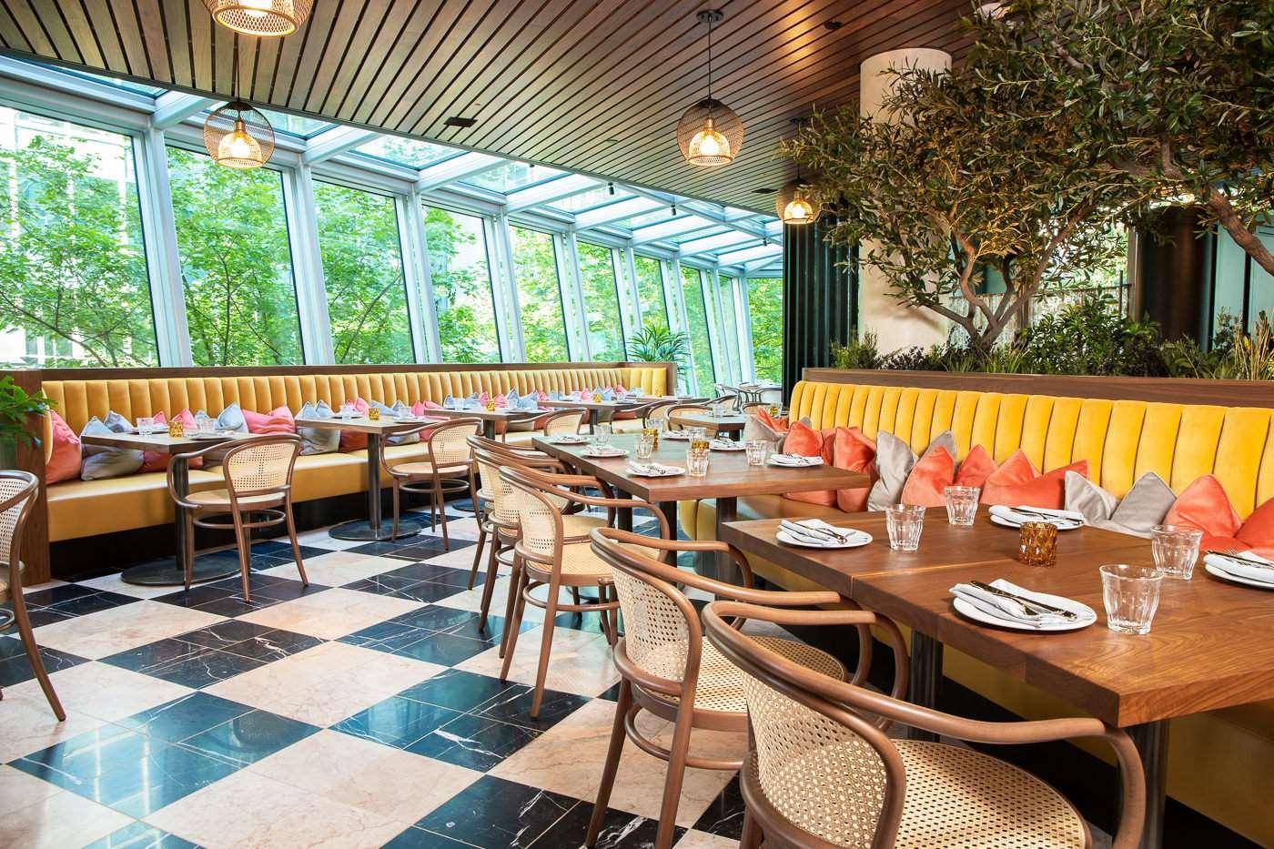 Shangri-La-Vancouver-Restaurant-56