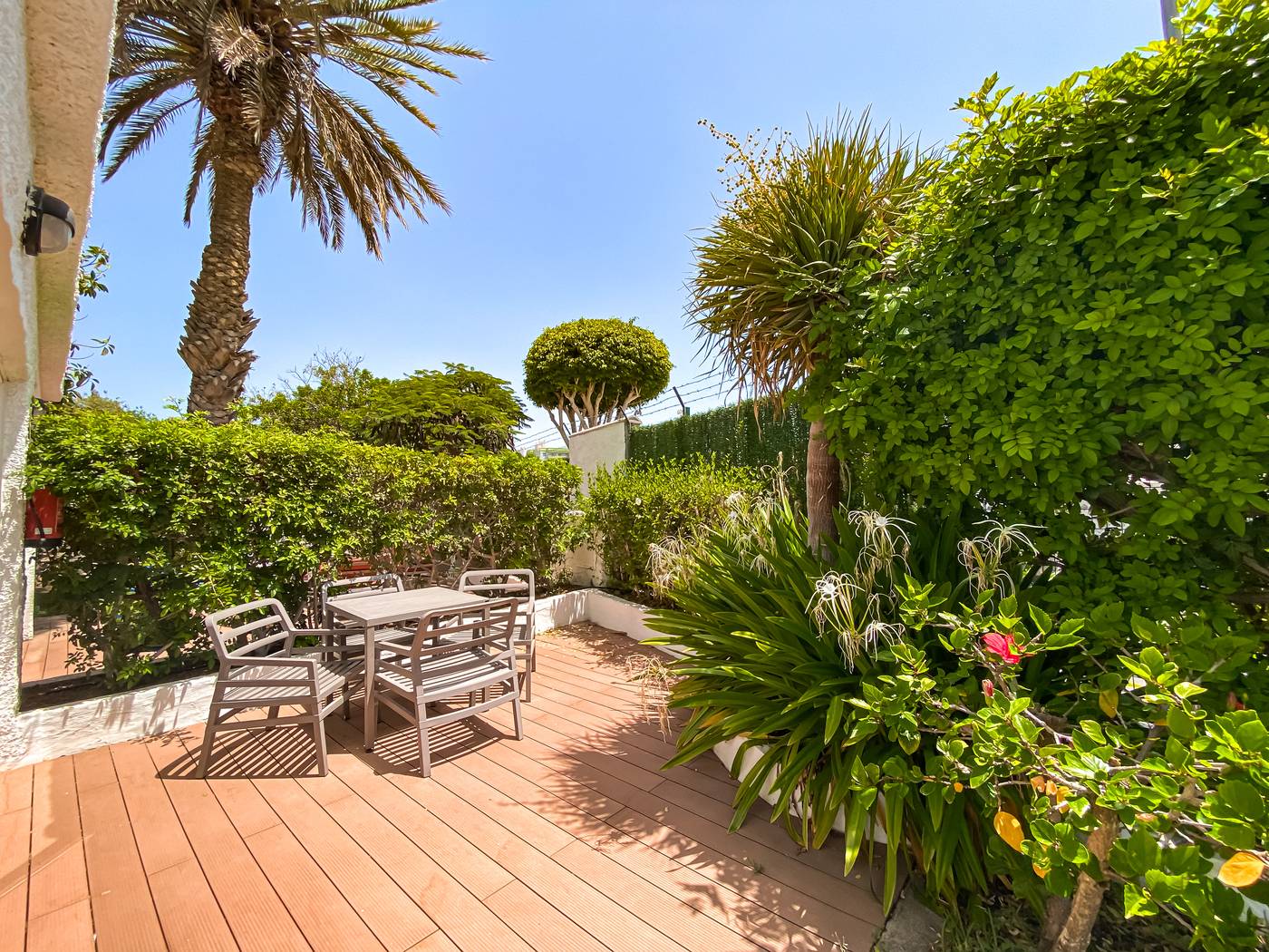 Cordial-Biarritz-Room-18