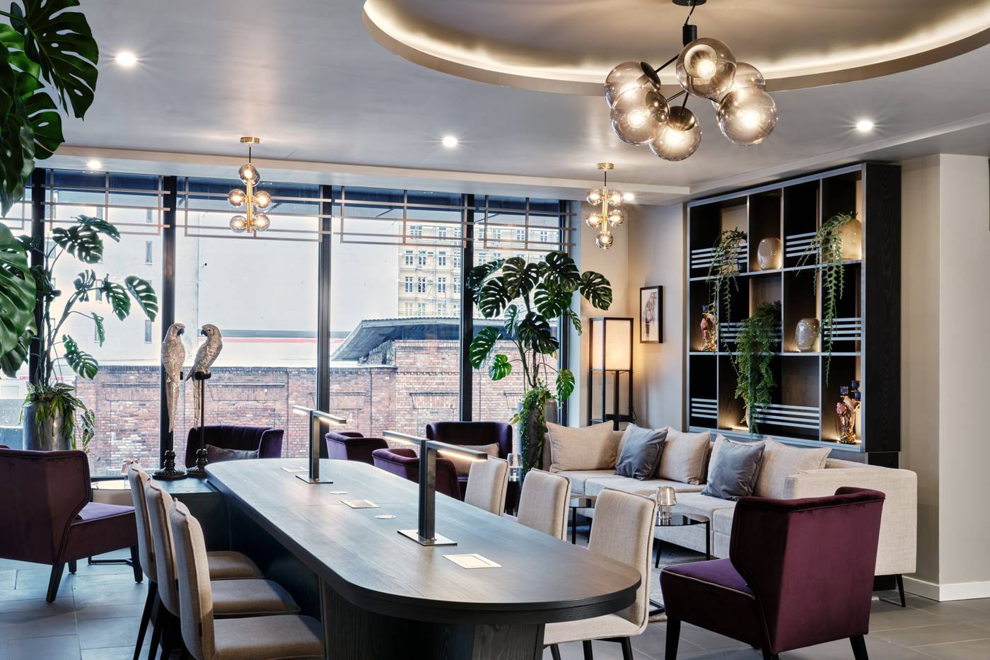 Leonardo-Royal-Hotel-Warsaw-Bar-18