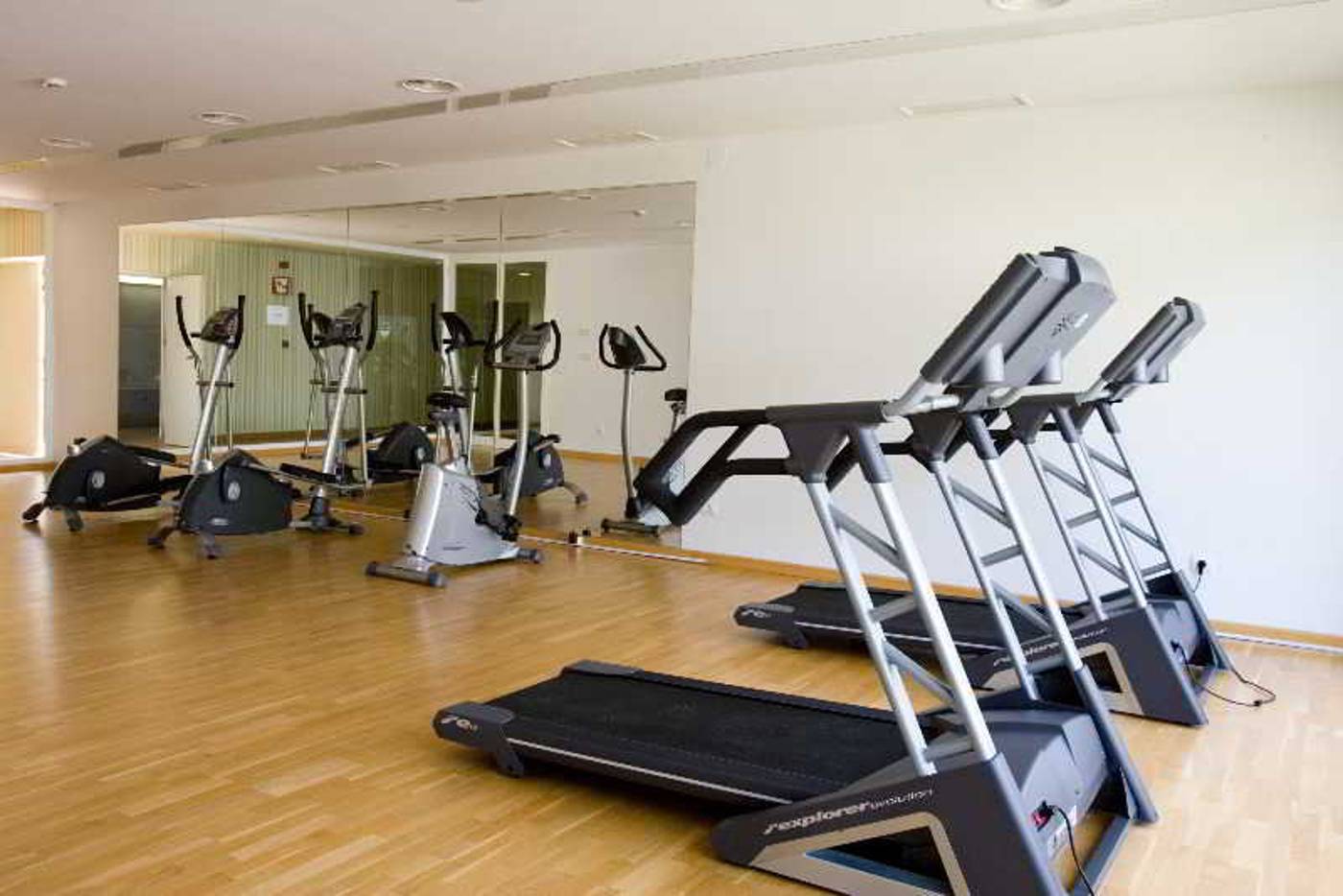 Calamijas-Sports-and-Entertainment-25